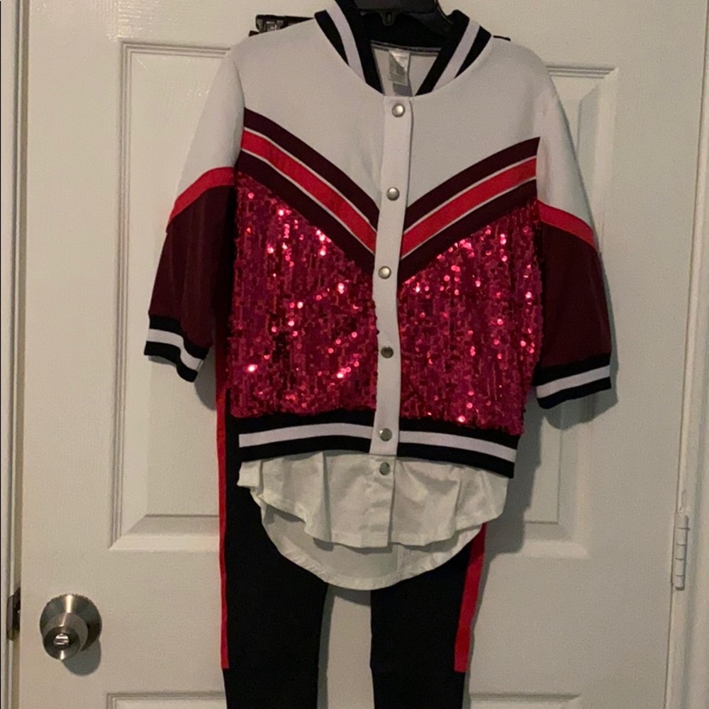 Hip hop dance clothes